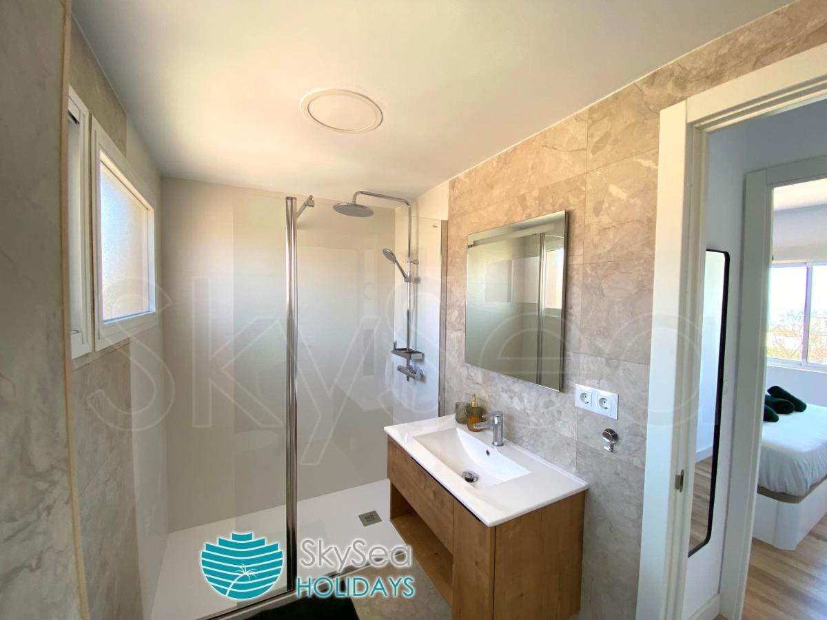 Skyseaholidays Torremolinos Centroアパートメント エクステリア 写真